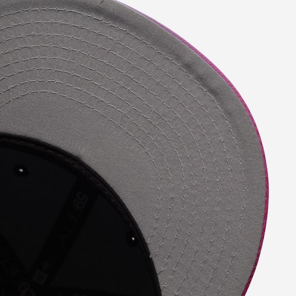Black And Gradient Snapback Cap - image 4